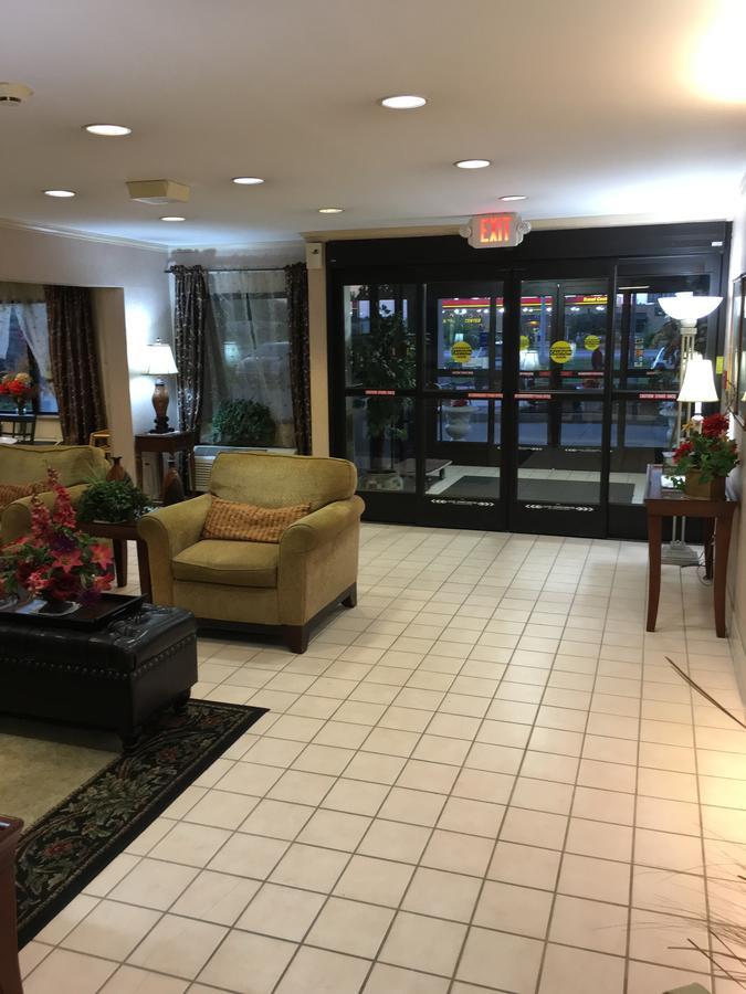 Hotel Baymont By Wyndham Paducah Exterior foto