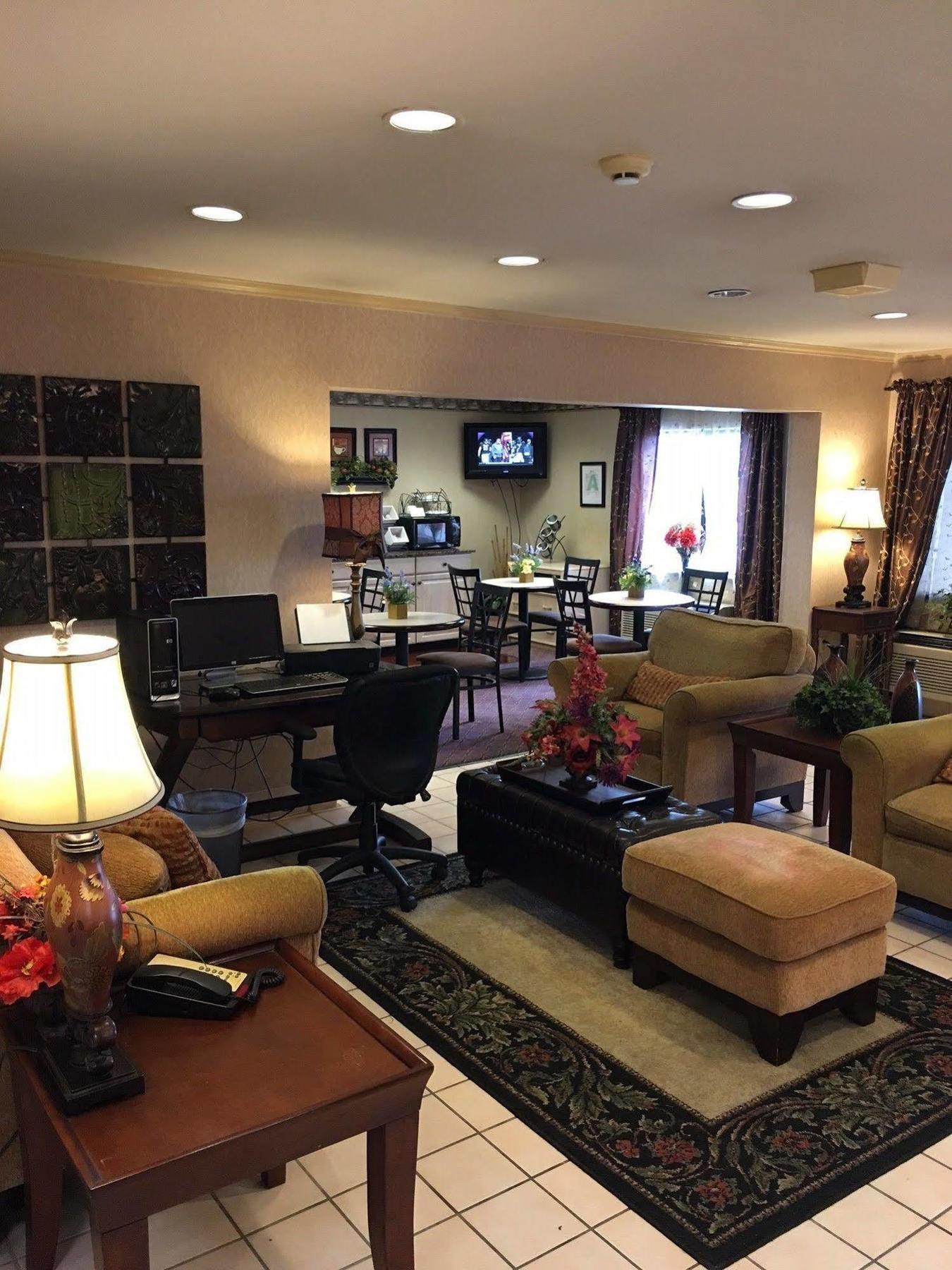 Hotel Baymont By Wyndham Paducah Exterior foto